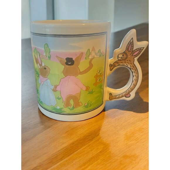 Vintage Peter Rabbit Cottontail Easter Bunny Coffee Tea Mug Cup Bunny Handle - Picture 2 of 6